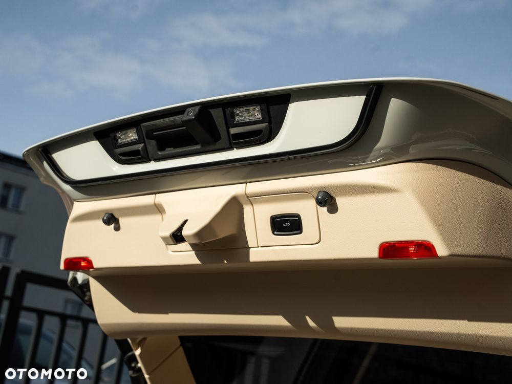 Porsche Panamera GTS PDK - 26