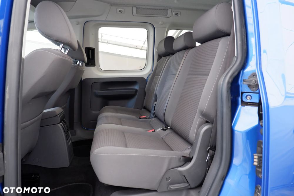 Volkswagen Caddy - 10