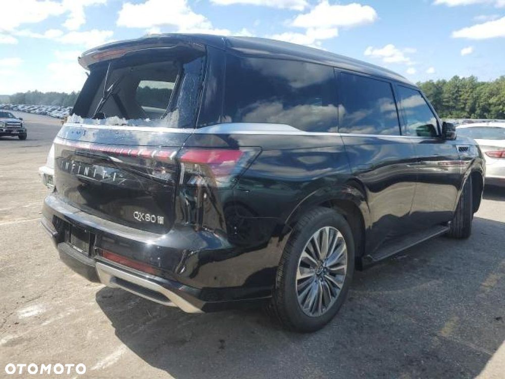 Infiniti QX80 - 4