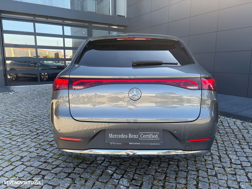 Mercedes-Benz EQE SUV 300 - 12