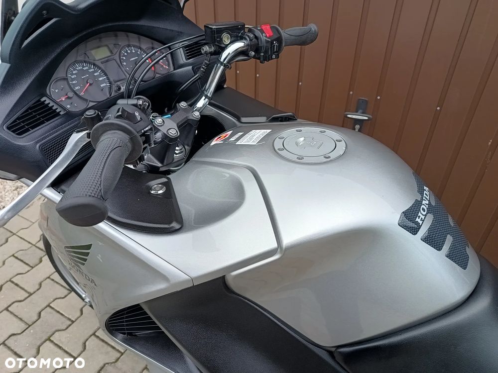 Honda Deauville - 29