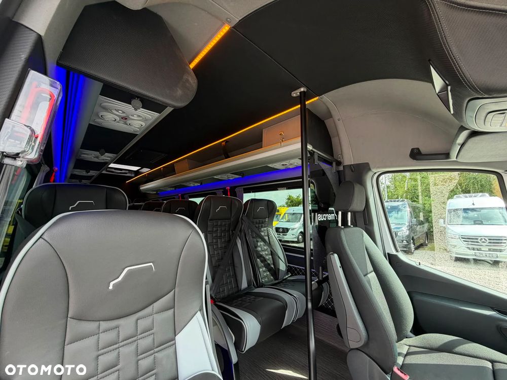 Mercedes-Benz Sprinter 519 - 15