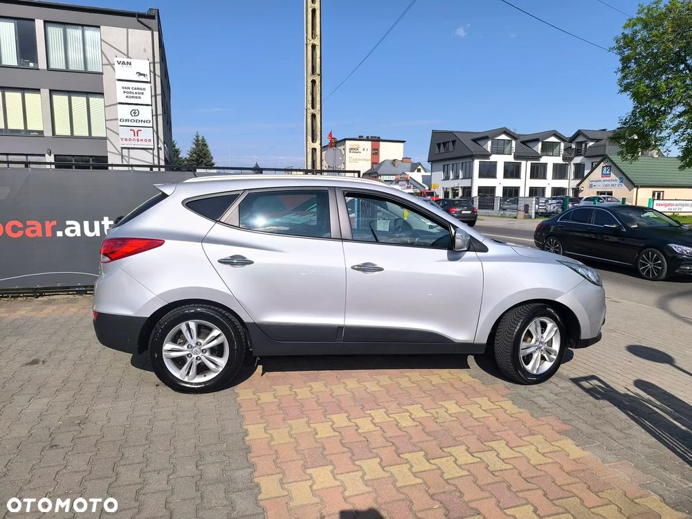 Hyundai ix35 2.0 CRDi 4WD Premium - 2