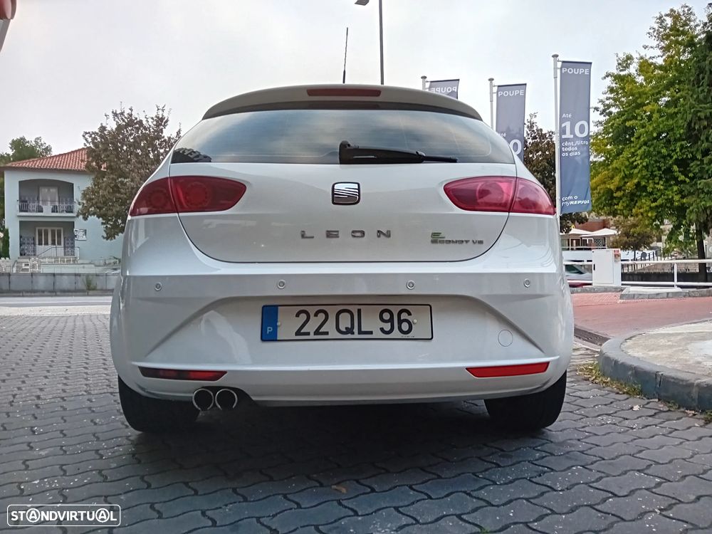 SEAT Leon 1.6 TDI DPF E-Ecomotive Style - 4