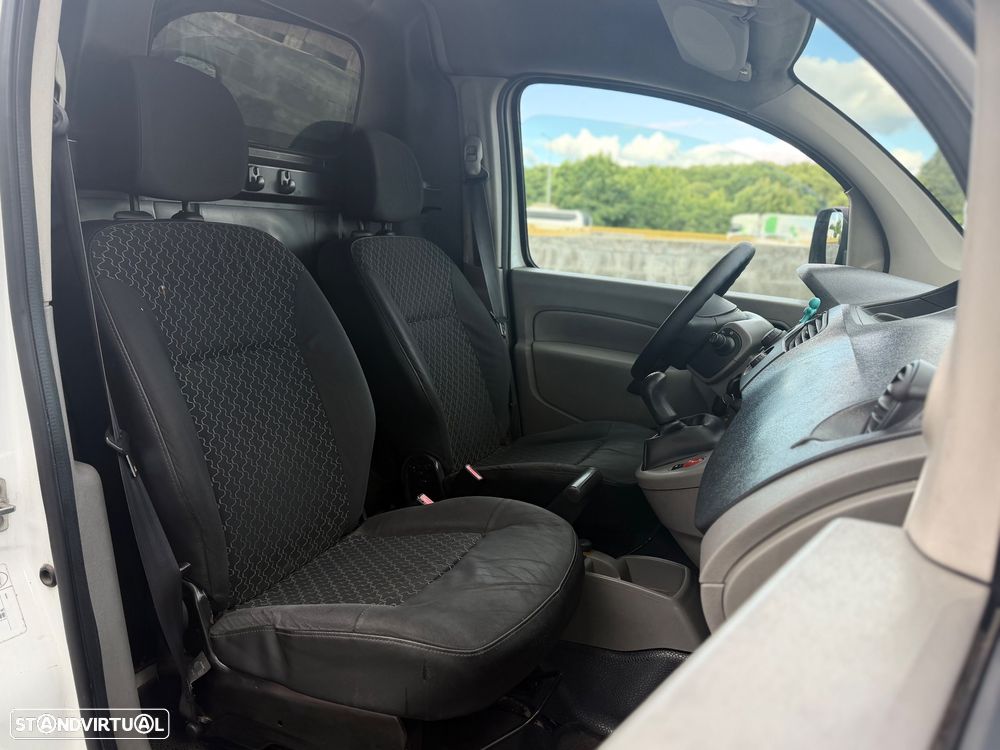 Renault Kangoo 1.5 DCI - 8