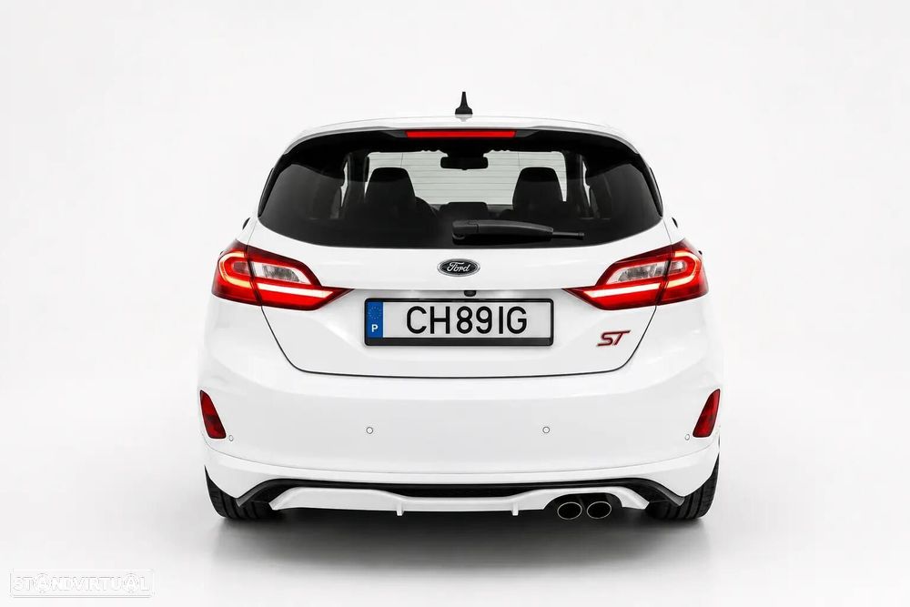 Ford Fiesta 1.5 EcoBoost ST - 6