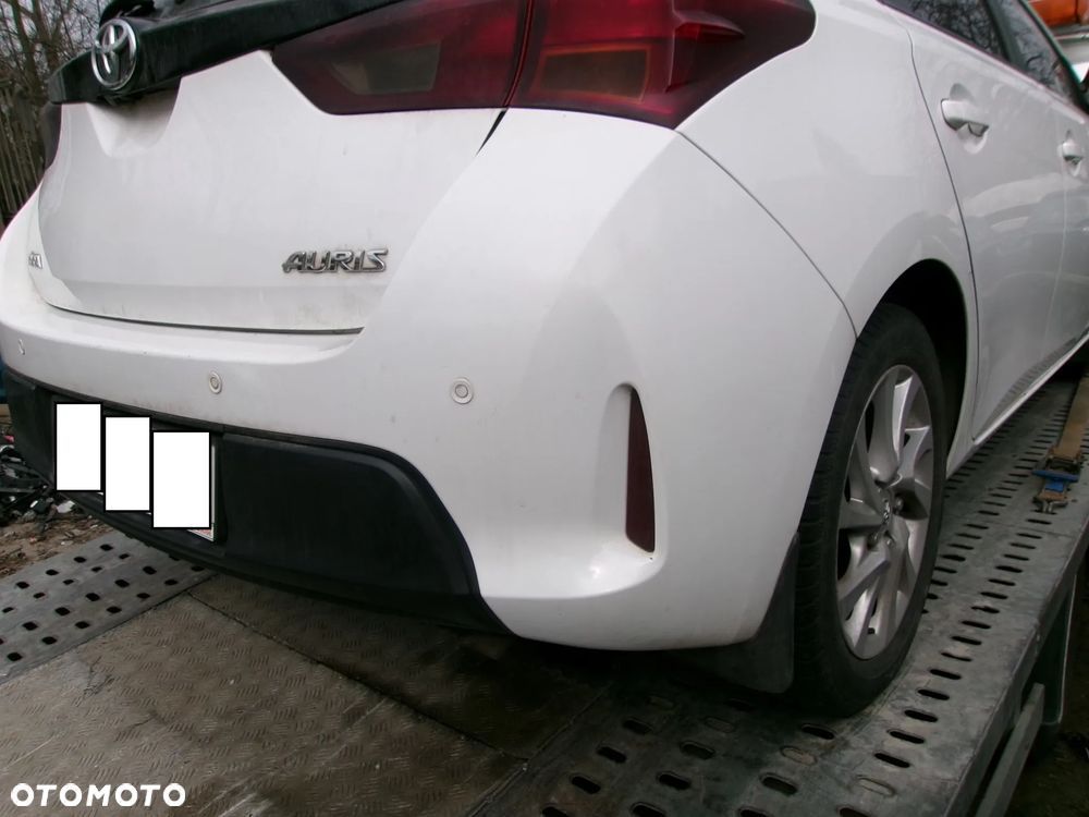 ZDERZAK TYŁ TOYOTA AURIS II  HB 040 12-15 - 3