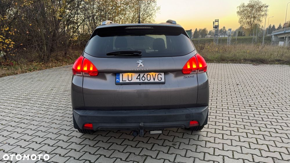 Peugeot 2008 - 7