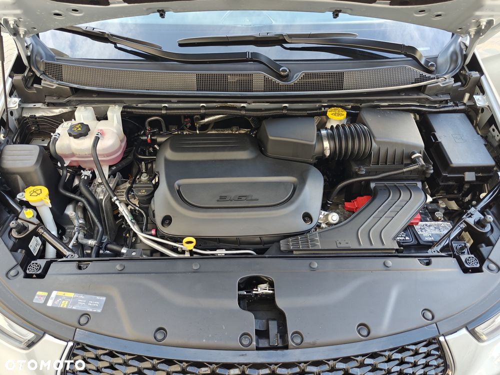 Chrysler Pacifica - 24
