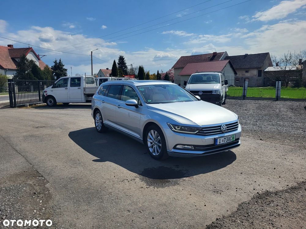 Volkswagen Passat 2.0 TDI SCR DSG Highline - 2