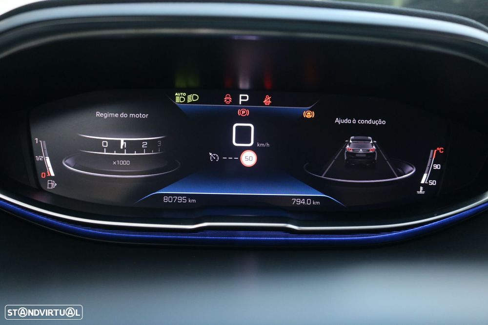 Peugeot 3008 1.5 BlueHDi Allure Pack EAT8 - 25