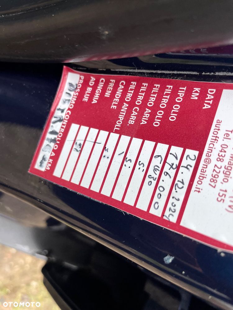 BMW X1 sDrive18d xLine - 36