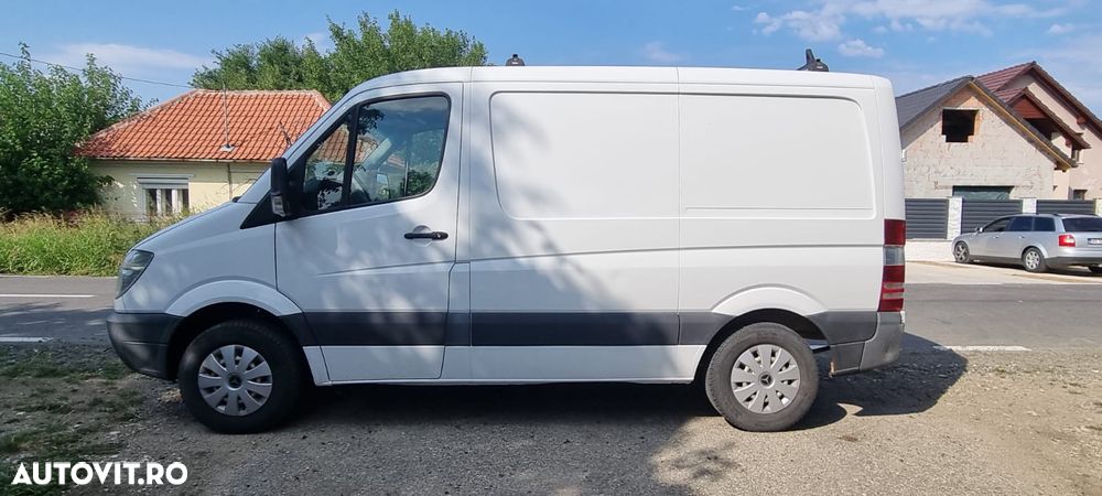 Mercedes-Benz Sprinter - 14