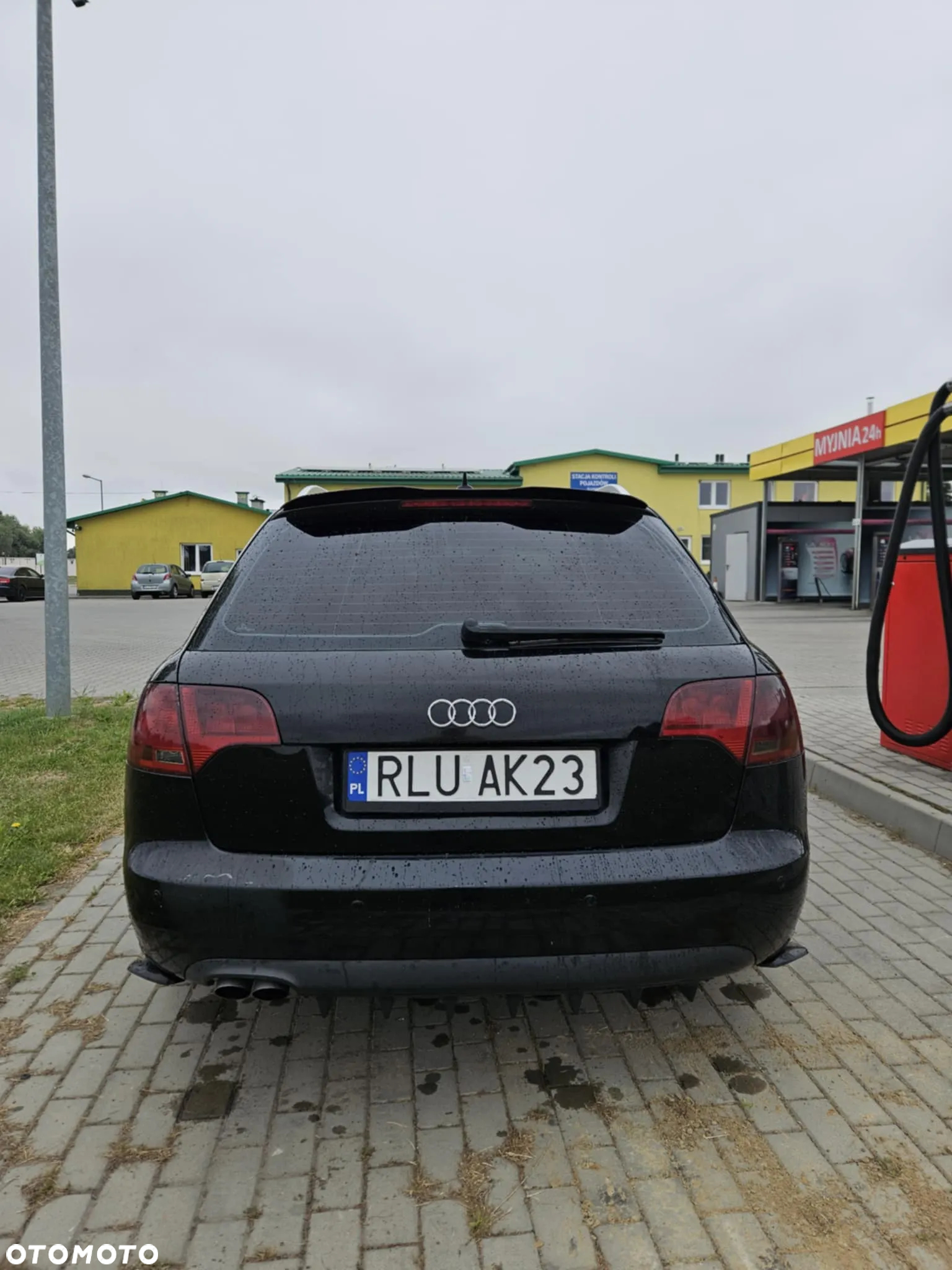 Audi A4 Avant 2.0 TDI - 4