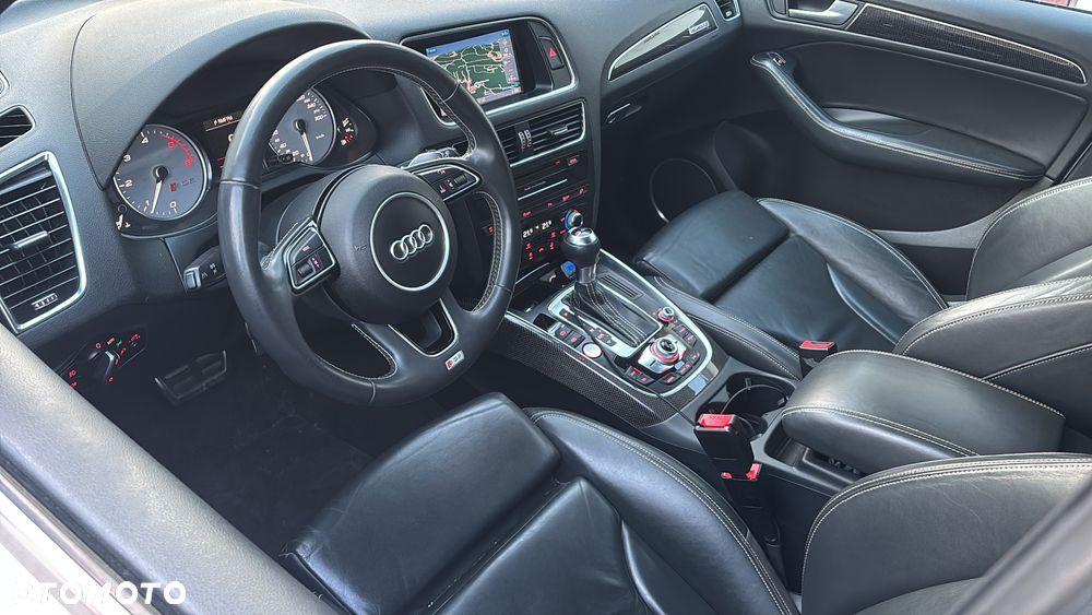Audi SQ5 - 2