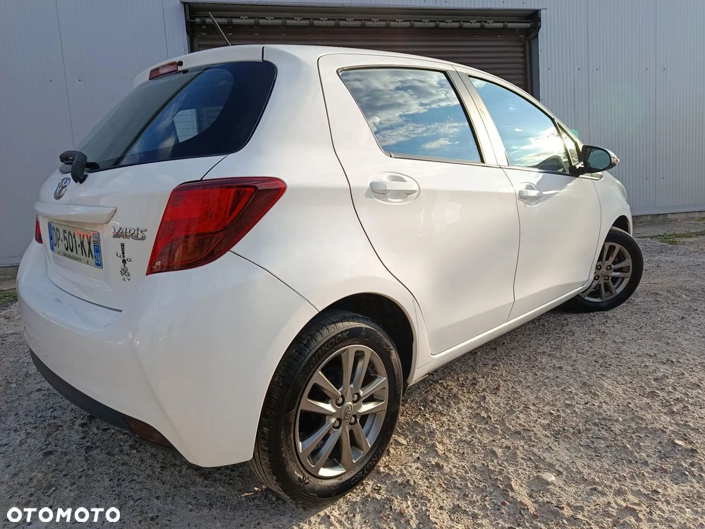 Toyota Yaris 1.4 D-4D Active - 21