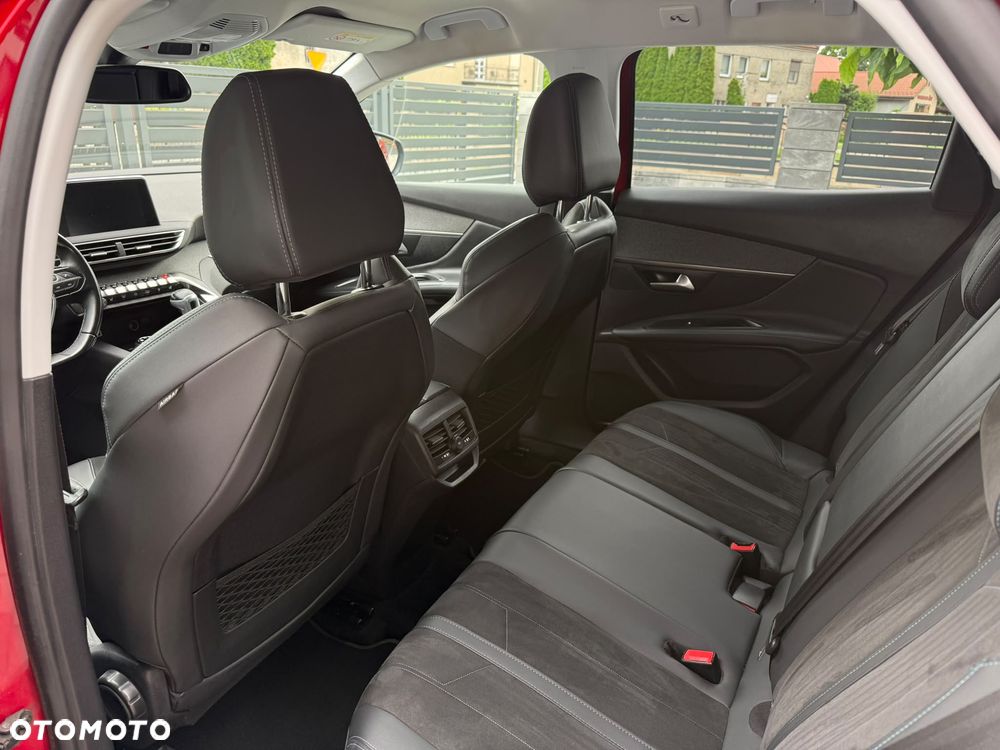 Peugeot 3008 PureTech 130 Stop & Start GPF Roadtrip - 13