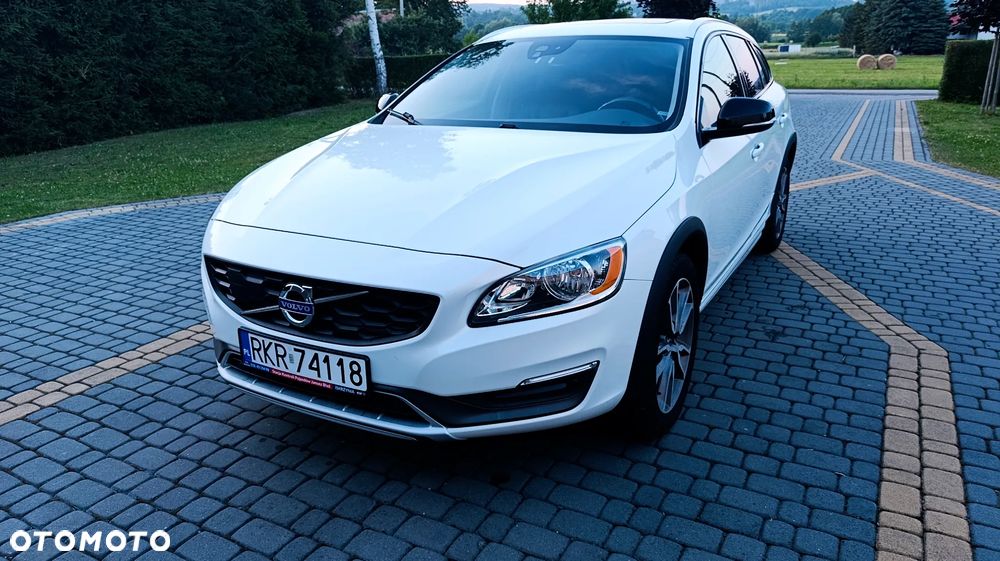 Volvo V60 Cross Country - 2