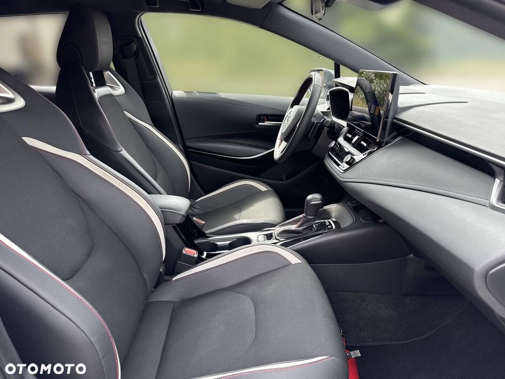 Toyota Corolla 2.0 Hybrid GR Sport - 14