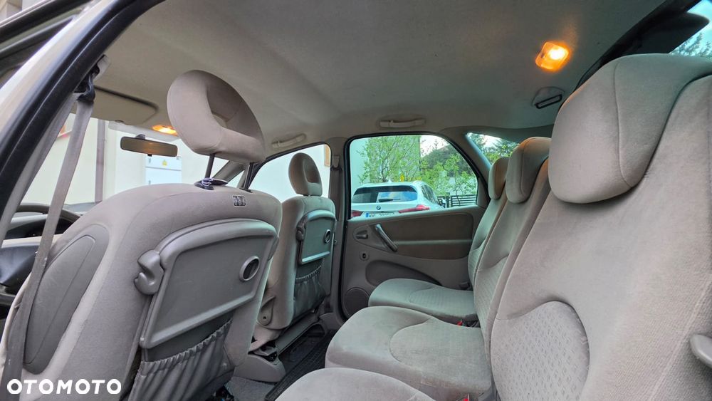 Citroën Xsara Picasso 1.6 16V Magic - 12