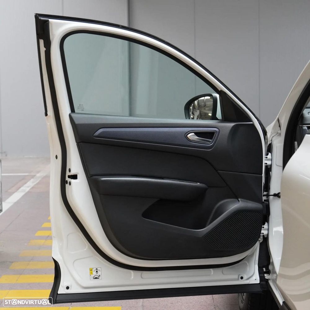 Renault Arkana 1.6 E-Tech Full Hybrid Evolution - 33