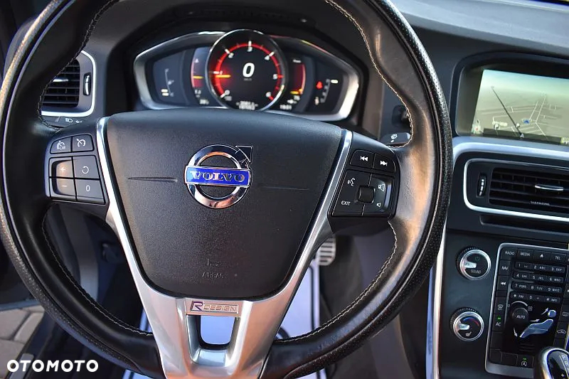 Volvo S60 D3 Drive-E R-Design Momentum - 17