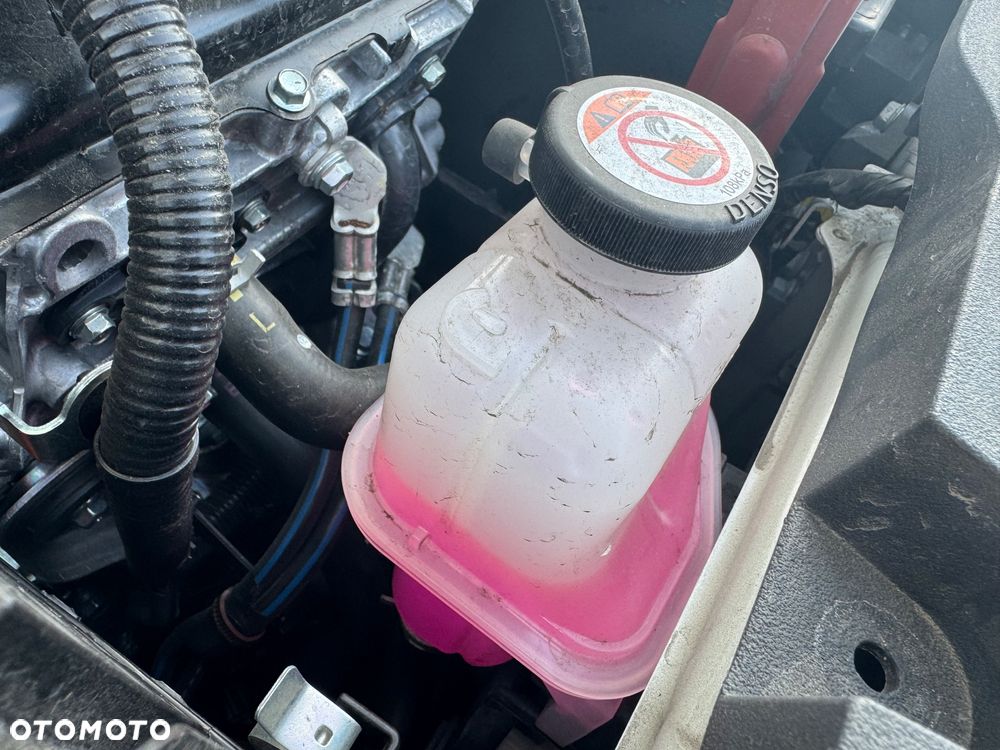 Toyota Corolla 1.8 Hybrid Style - 39