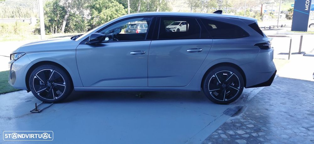 Peugeot e-308 SW 54 kWh Allure - 2