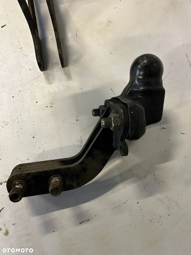 Saab 93 9-3 kombi Hak holowniczy 2004-2011 - 2