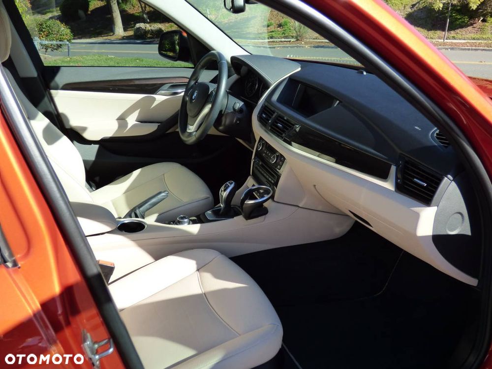 BMW X1 xDrive28i xLine - 5
