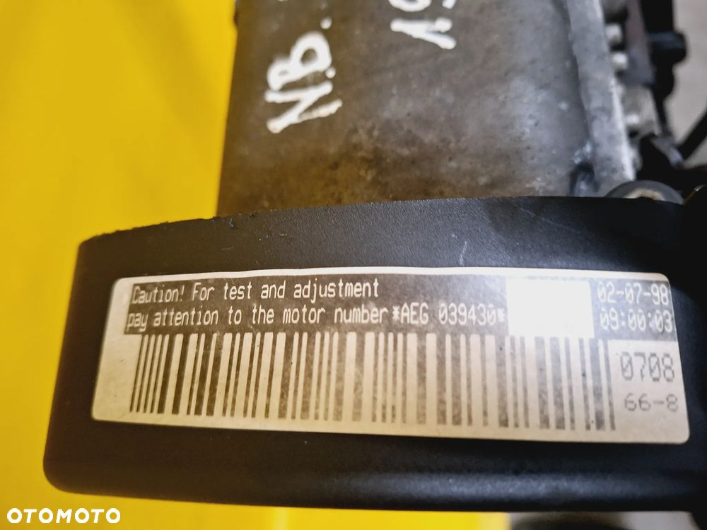 SILNIK VW NEW BEETLE 2.0 8V BENZYNA KOD SILNIKA: AEG NR24 - 3