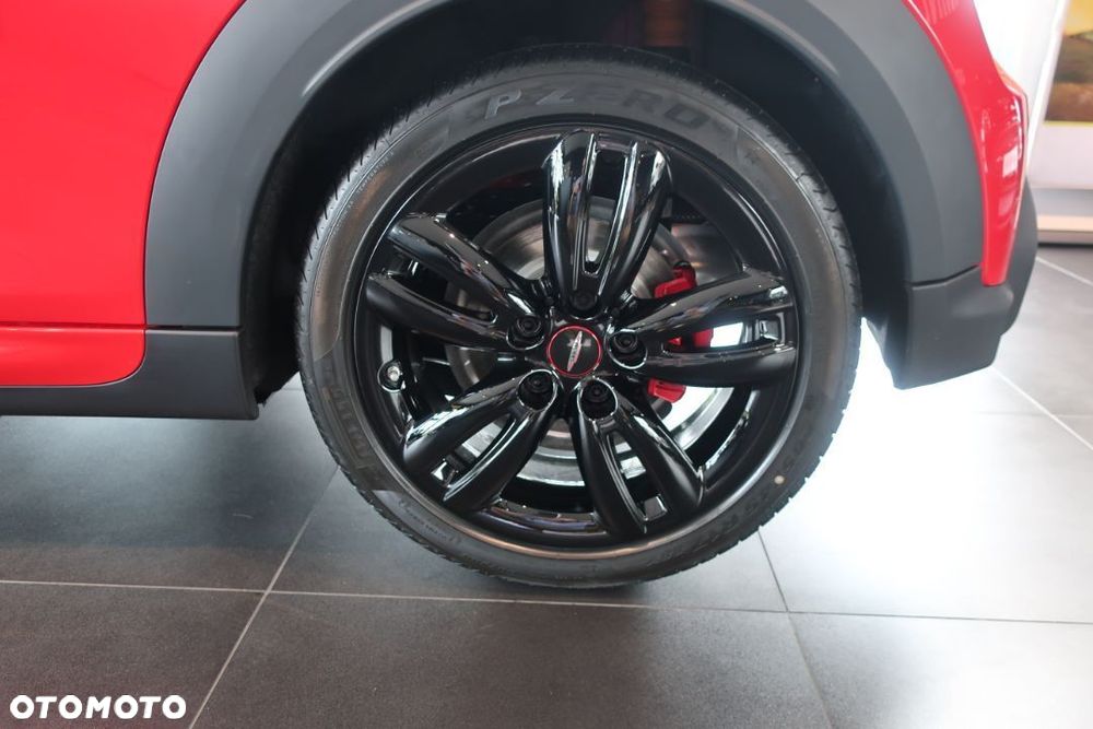 MINI John Cooper Works - 11