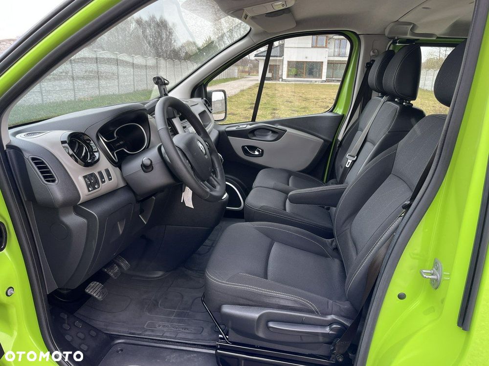 Renault Trafic - 11