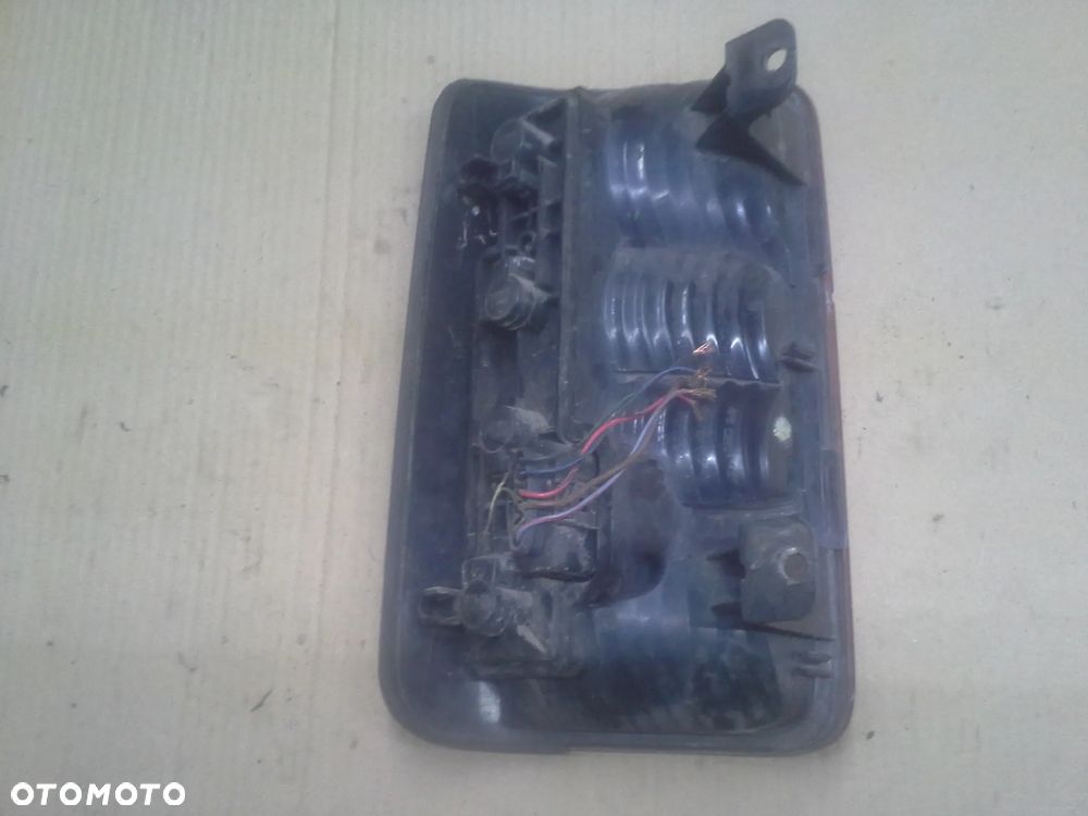 Volkswagen Caddy lampy tylne komplet EU - 9