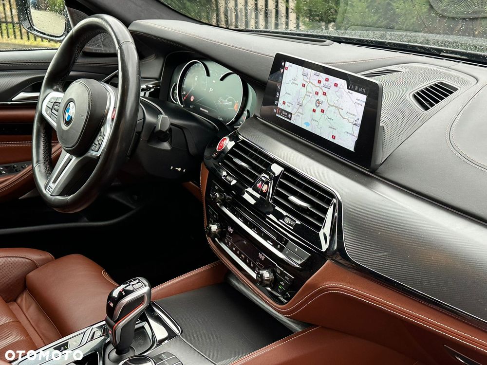 BMW M5 Standard - 25