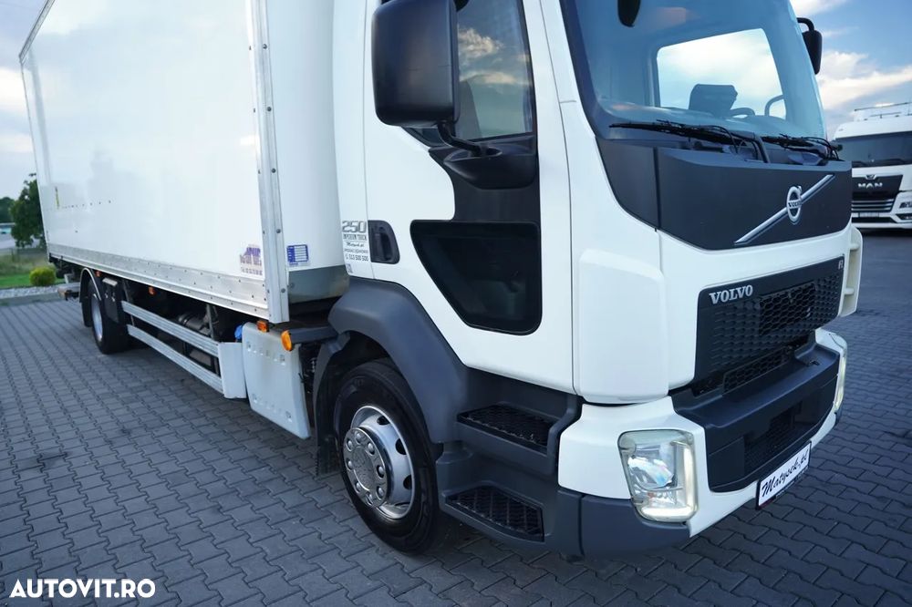 Volvo FL 250 / 7.8 M CONTAINER / 4x2 / I-SHIFT / AUTOSTRADĂ / EURO 6 - 8