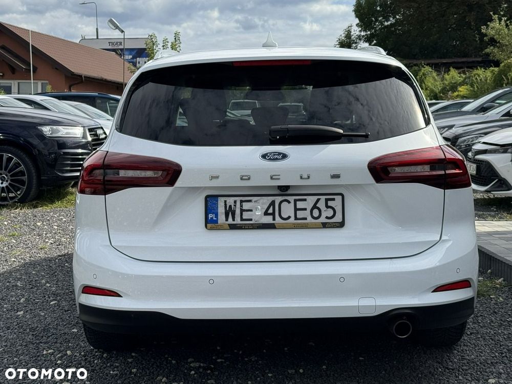 Ford Focus 1.0 EcoBoost Hybrid TITANIUM EDITION - 9