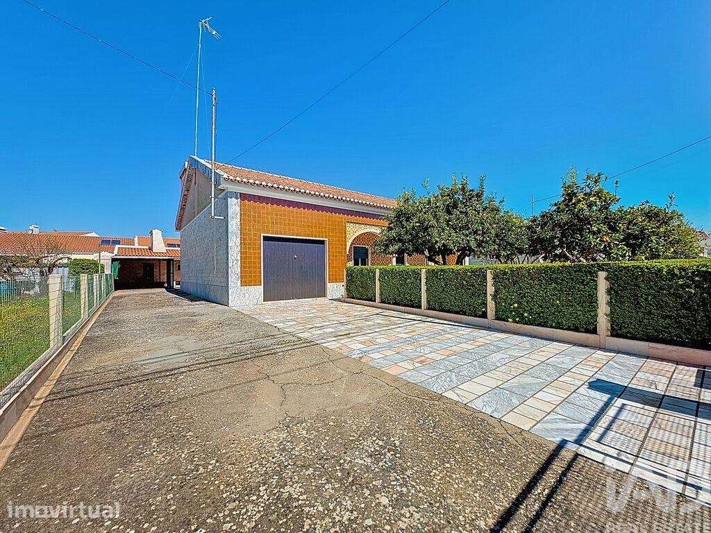 Moradia térrea T3 em Rio de Moinhos de 165 m2 - Grande imagem: 2/37