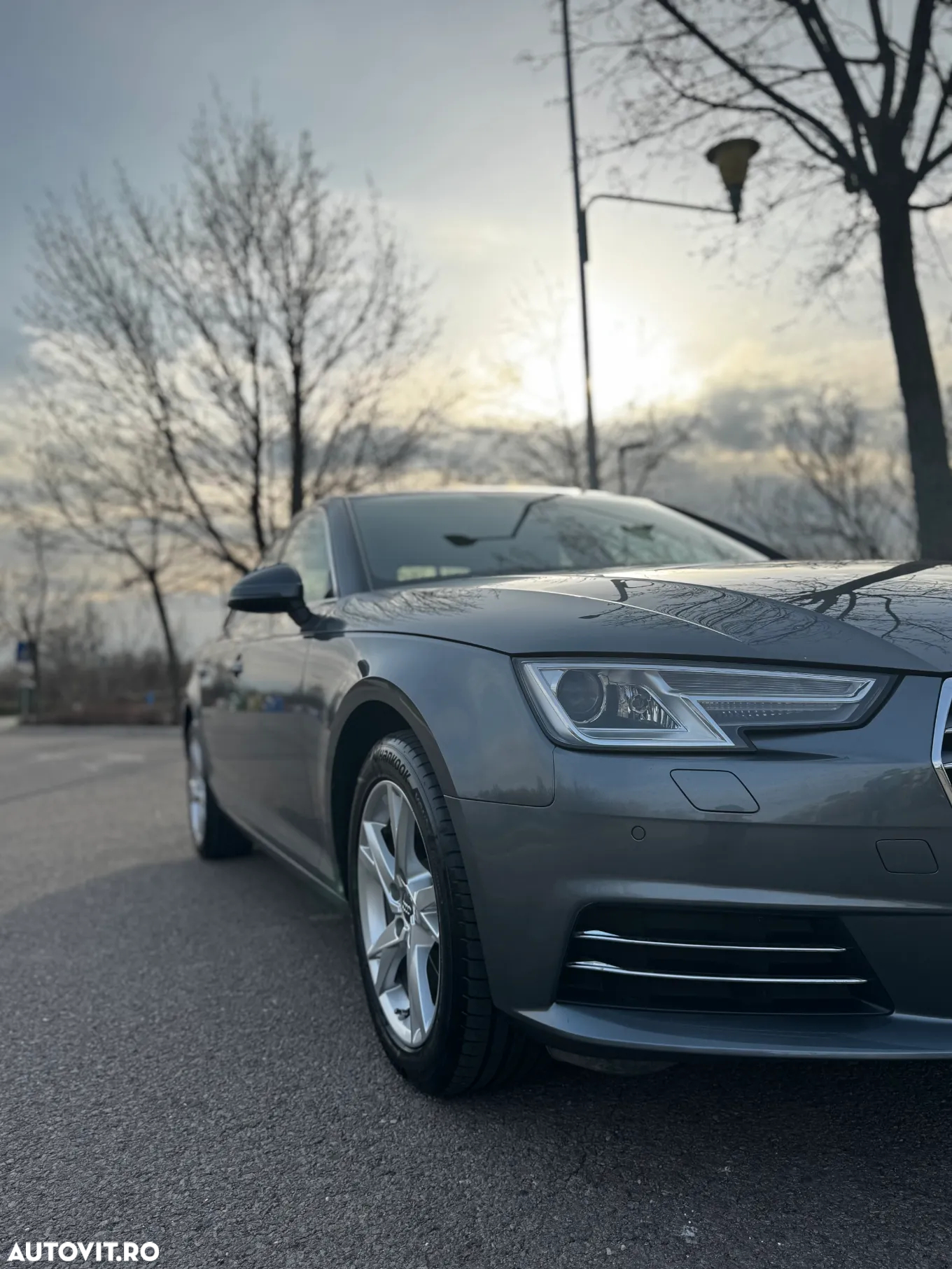 Audi A4 2.0 TFSI ultra - 12