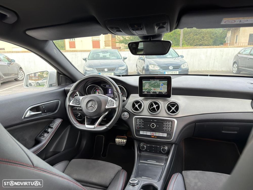 Mercedes-Benz CLA 180 d 7G-DCT AMG Line - 16