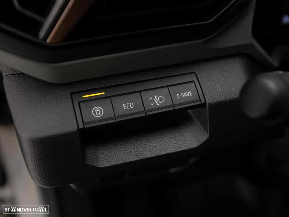 Dacia Duster 1.6 Hybrid Extreme - 16