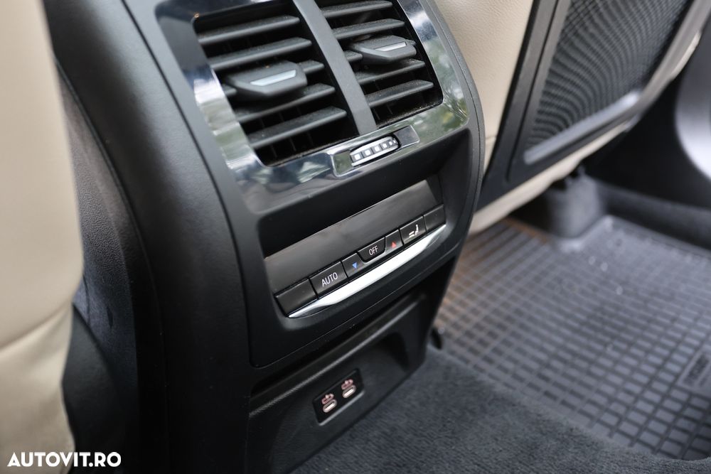 BMW X3 M M40i AT MHEV - 27