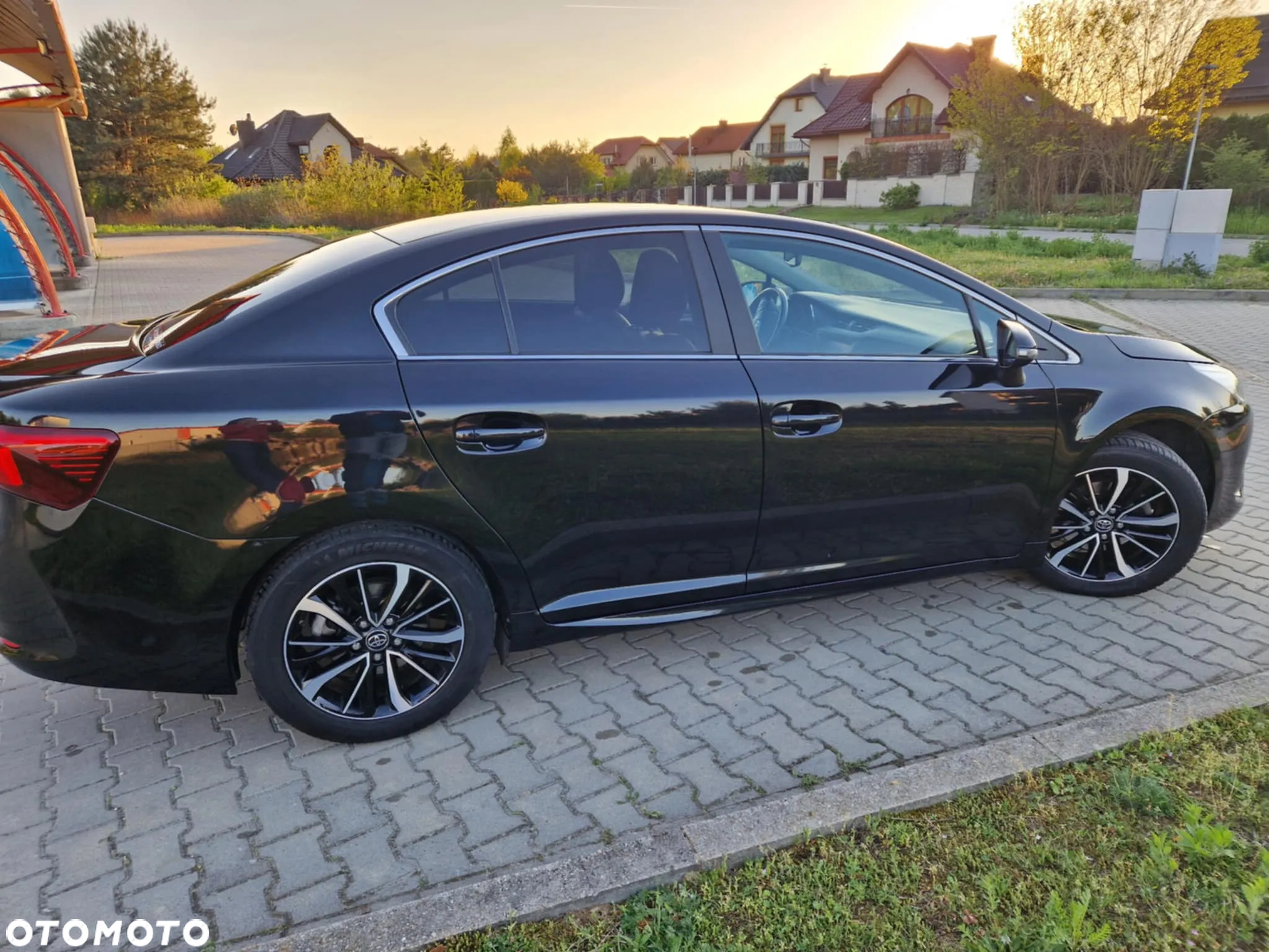 Toyota Avensis 2.0 Prestige MS - 2