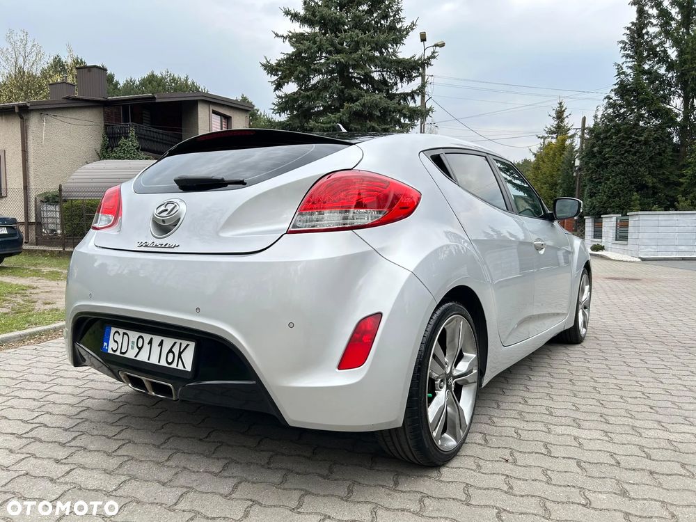 Hyundai Veloster 1.6 Style - 6