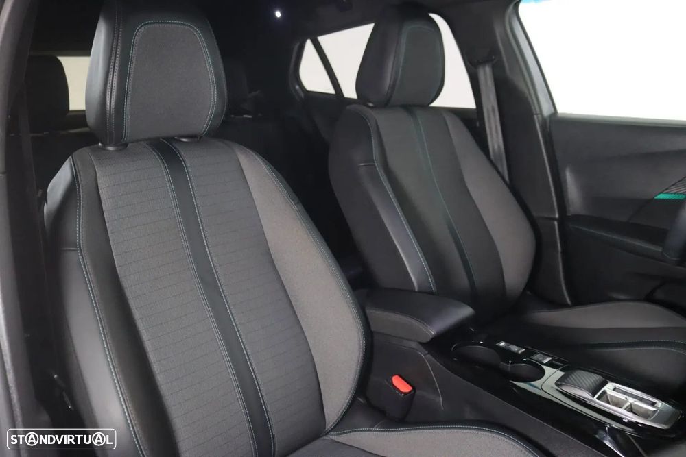 Peugeot e-2008 50 kWh Active Pack - 12