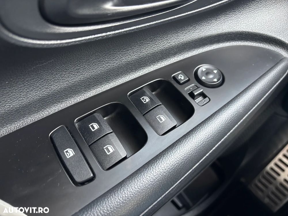 Hyundai Bayon 1.2 MPi 84 CP 5MT Comfort - 20