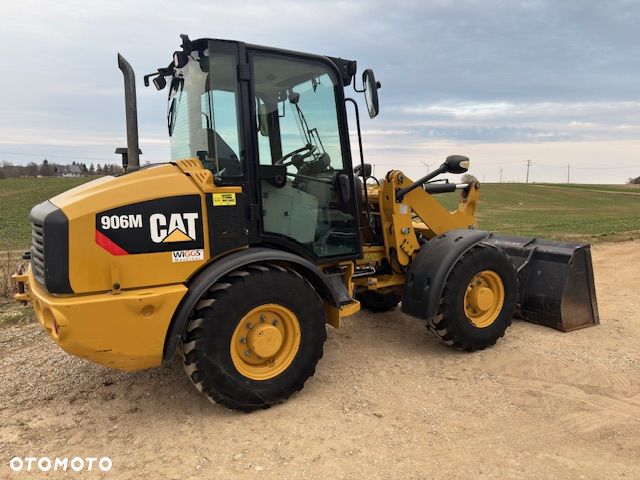 Caterpillar 906M - 1