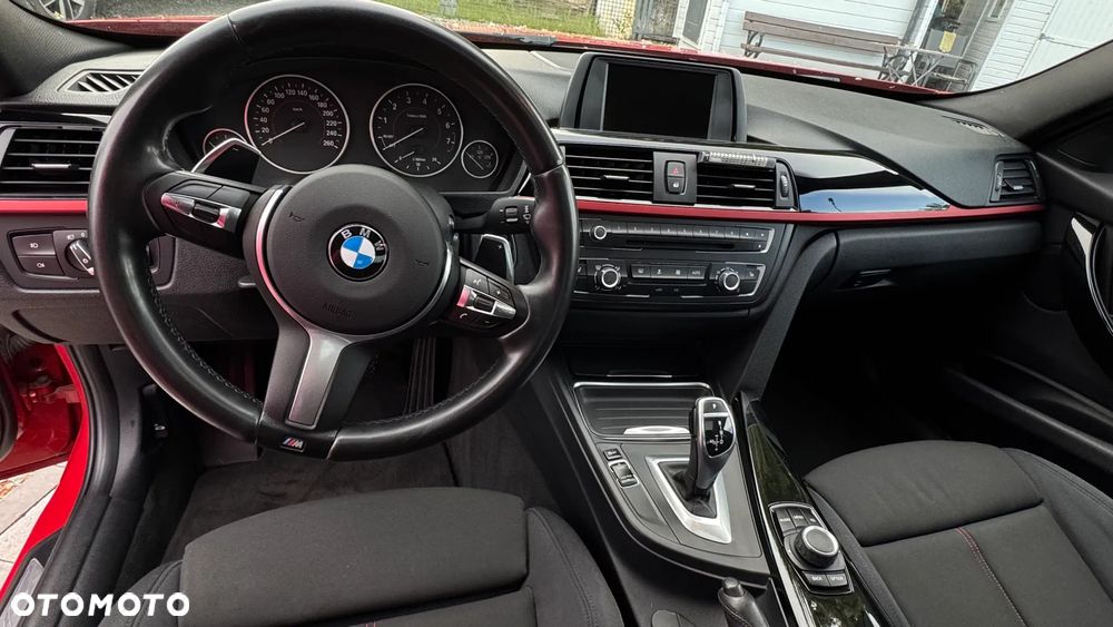 BMW Seria 3 320i Sport Line - 9