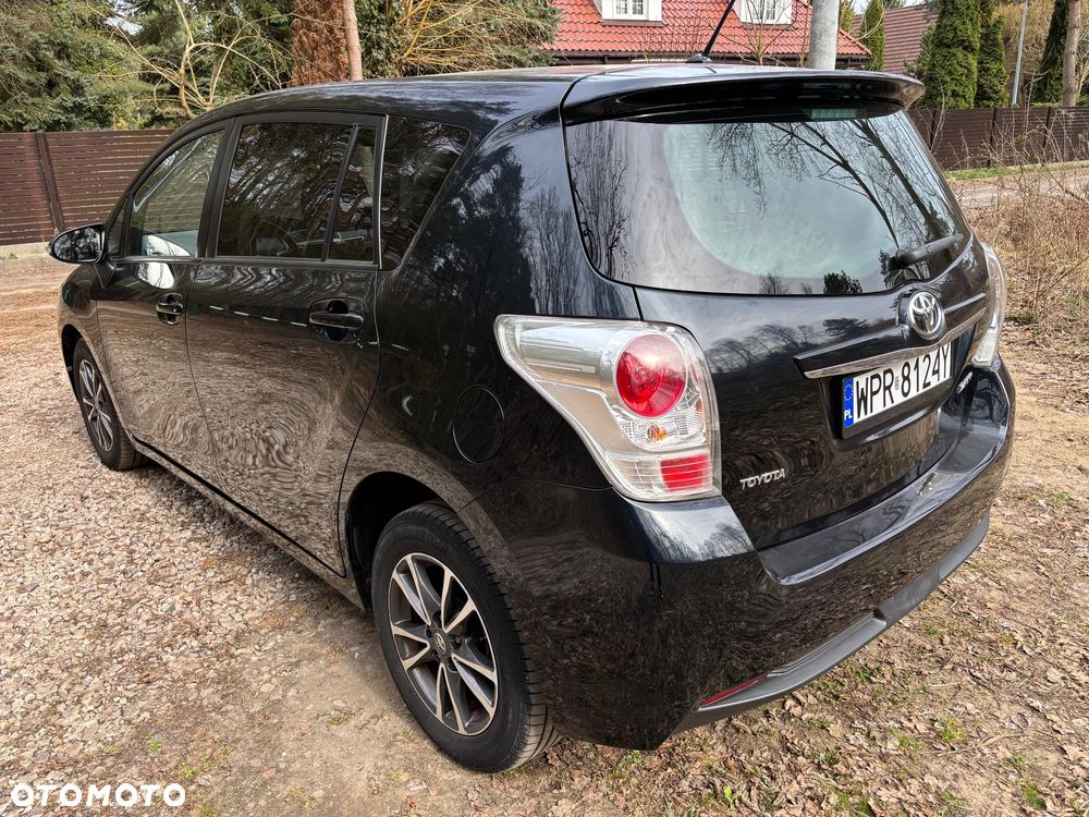 Toyota Verso 1.8 Premium EU5 7os MS - 3