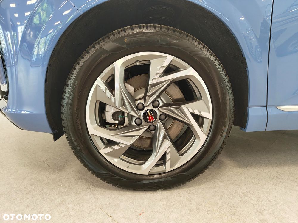 Hongqi HS3 1.5T FWD - 26